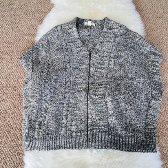 MOTH Anthropologie Sweater Shawl Best Womens One Size Oversized  Cable Knit Heat - Picture 1 of 9